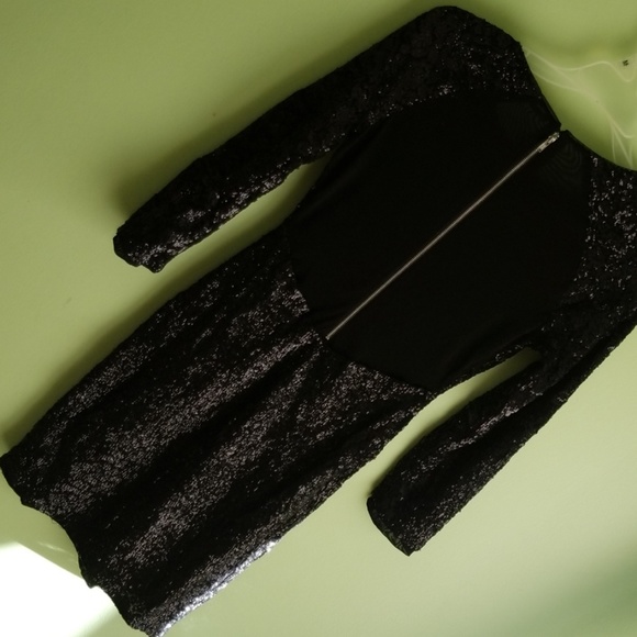 Alice + Olivia Sequin Mini Dress - Picture 4 of 8